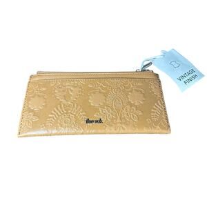 NWT The Sak Women's Embossed Leather Zip Wallet Vintage Beige Compact wristlet